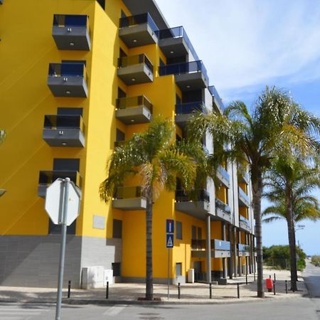 Apartamento Frente Ao Mar Com Piscina De Agua Salgada Куартейра Екстер'єр фото