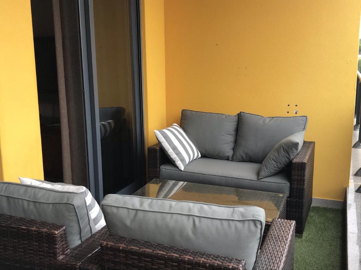 Apartamento Frente Ao Mar Com Piscina De Agua Salgada Куартейра Екстер'єр фото